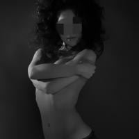 /photo/715911/小骚货去拍写真 边拍边脱/raw_dsc_8713_副本_1_2_small.jpg